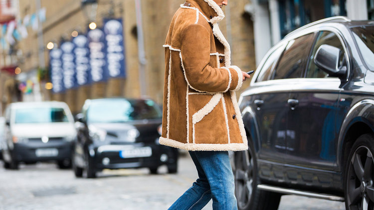 warm_and_stylish_mens_coats_for_winter